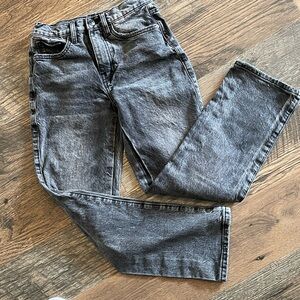 Earnest Sewn NY Hi rise Slim Raleight wash Lana 25